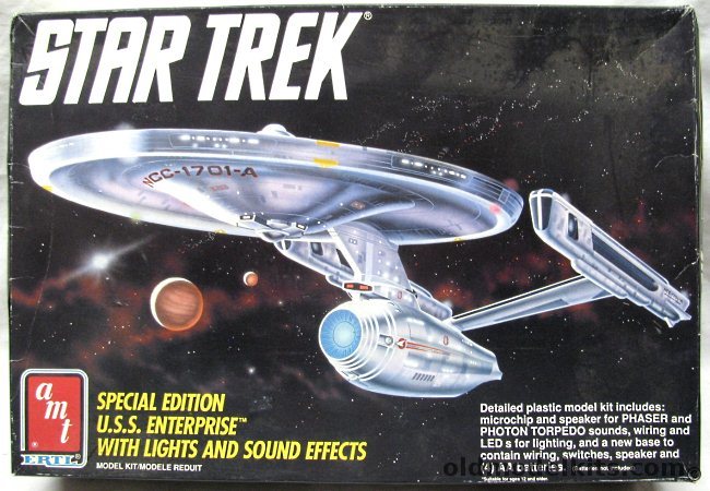 AMT Star Trek USS Enterprise with Lights and Sound, 6957 plastic model kit